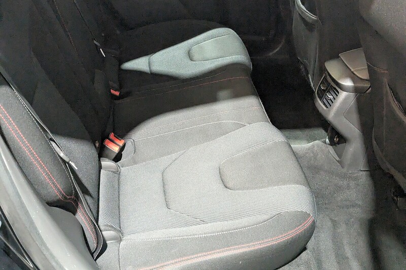 Ford Mondeo 2.0 TDCi ST-Line Hatchback 5dr Diesel Manual Euro 6 (s/s) (150 ps) - U211