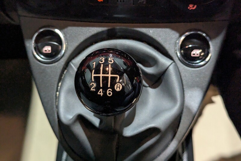 Fiat 500 1.0 MHEV Pop Hatchback 3dr Petrol Manual Euro 6 (s/s) (70 bhp) - U213