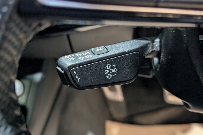 Audi A4 Avant 2.0 TDI 35 Black Edition Estate 5dr Diesel S Tronic Euro 6 (s/s) (163 ps) - U214