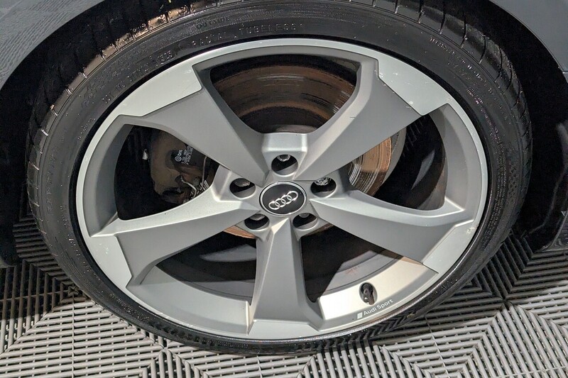 Audi A4 Avant 2.0 TDI 35 Black Edition Estate 5dr Diesel S Tronic Euro 6 (s/s) (163 ps) - U214