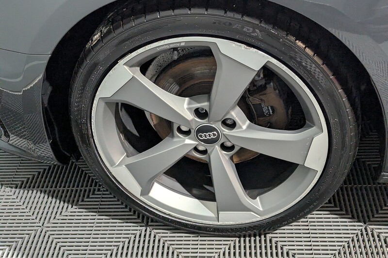 Audi A4 Avant 2.0 TDI 35 Black Edition Estate 5dr Diesel S Tronic Euro 6 (s/s) (163 ps) - U214