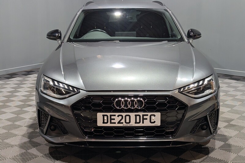 Audi A4 Avant 2.0 TDI 35 Black Edition Estate 5dr Diesel S Tronic Euro 6 (s/s) (163 ps) - U214