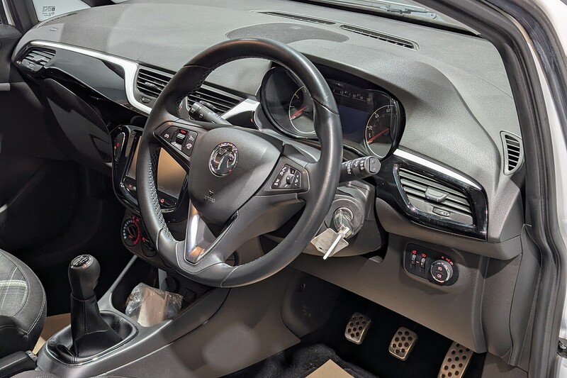 Vauxhall Corsa 1.4i ecoTEC Limited Edition Hatchback 5dr Petrol Manual Euro 6 (90 ps) - U217