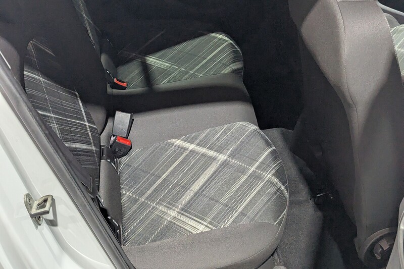 Vauxhall Corsa 1.4i ecoTEC Limited Edition Hatchback 5dr Petrol Manual Euro 6 (90 ps) - U217