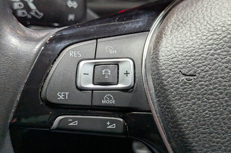 Volkswagen Golf SV 1.4 TSI BlueMotion Tech ACT GT MPV 5dr Petrol Manual Euro 6 (s/s) (150 ps) - U219