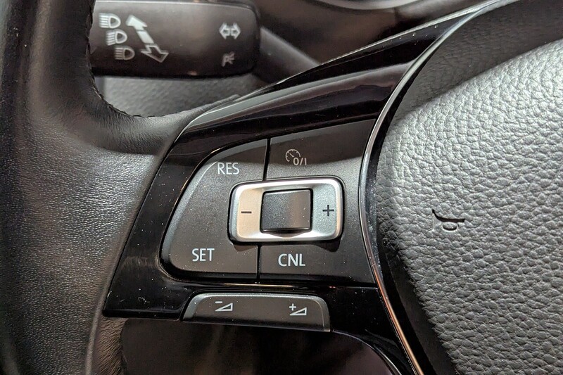 Volkswagen Polo 1.0 BlueMotion Tech Match Hatchback 3dr Petrol Manual Euro 6 (s/s) (60 ps) - U220