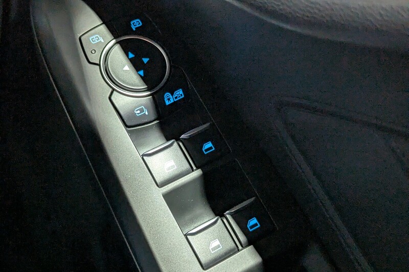 Ford Focus 2.0 EcoBlue ST Hatchback 5dr Diesel Manual Euro 6 (s/s) (190 ps) - U223