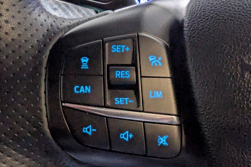 Ford Focus 2.0 EcoBlue ST Hatchback 5dr Diesel Manual Euro 6 (s/s) (190 ps) - U223