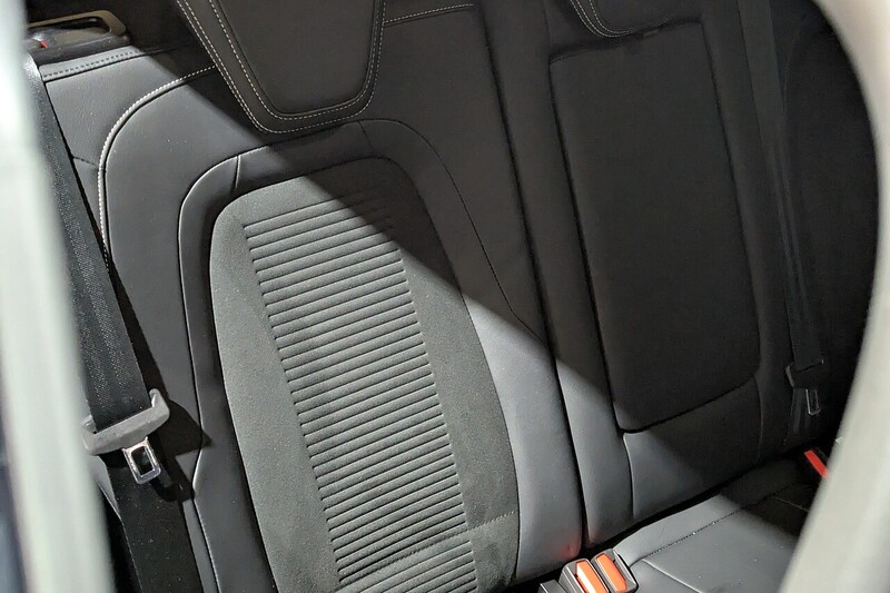 Ford Focus 2.0 EcoBlue ST Hatchback 5dr Diesel Manual Euro 6 (s/s) (190 ps) - U223