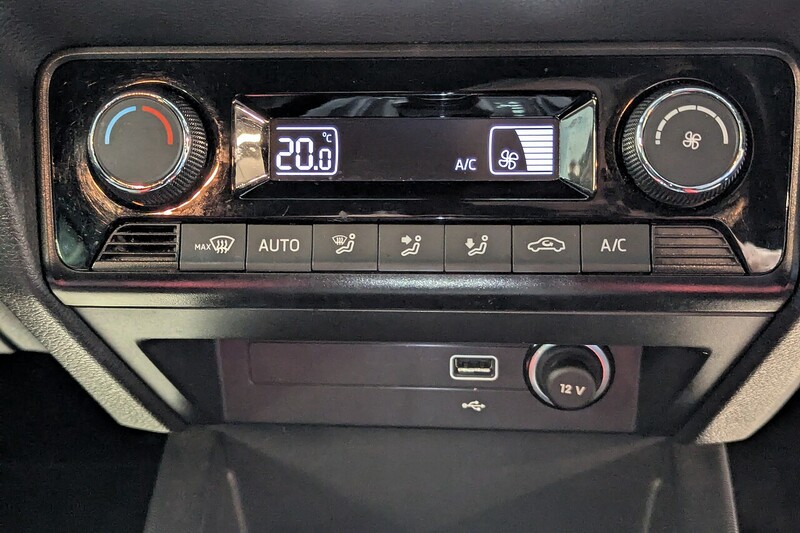 Skoda Fabia 1.0 TSI Monte Carlo Hatchback 5dr Petrol DSG Euro 6 (s/s) (110 ps) - U225