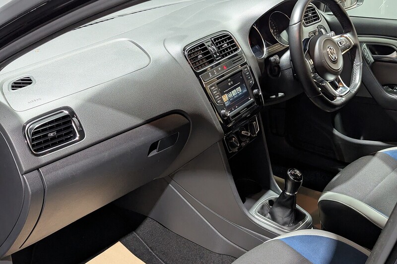 Volkswagen Polo 1.4 TSI BlueMotion Tech ACT BlueGT Hatchback 5dr Petrol Manual Euro 6 (s/s) (150 ps) - U231