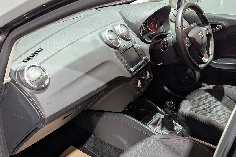 SEAT Ibiza TSI FR - U232