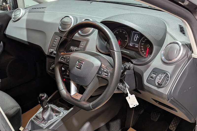 SEAT Ibiza TSI FR - U232