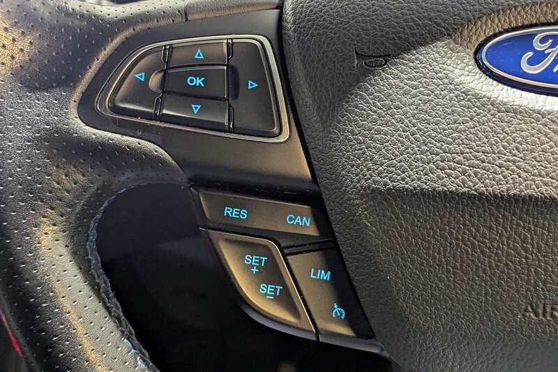 Ford Focus T EcoBoost RS - U239