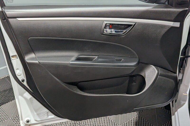 Suzuki Swift 1.2 SZ-L Hatchback 5dr Petrol Manual Euro 6 (94 ps) - U240