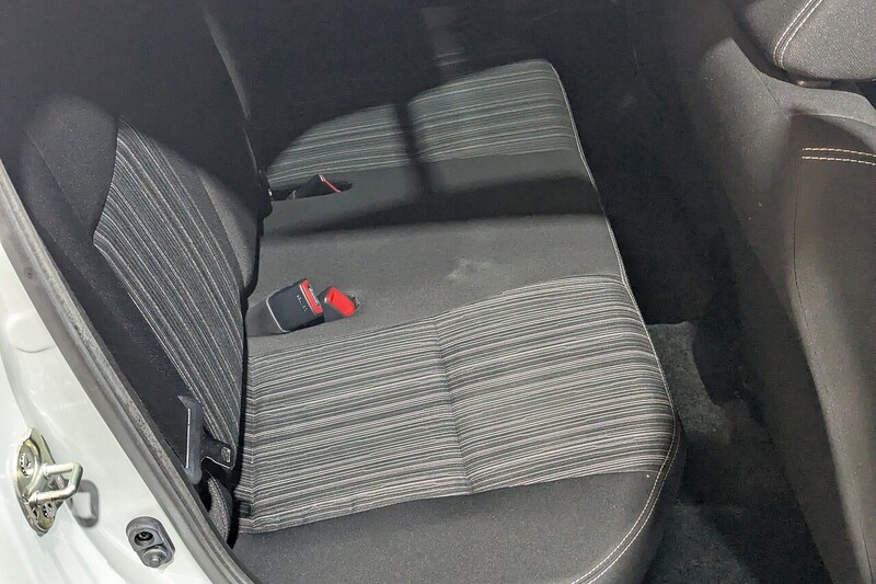 Suzuki Swift 1.2 SZ-L Hatchback 5dr Petrol Manual Euro 6 (94 ps) - U240