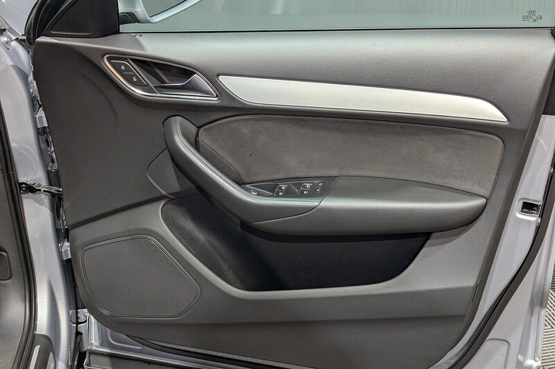 Audi Q3 2.0 TDI S line Plus SUV 5dr Diesel Manual quattro Euro 5 (s/s) (140 ps) - U242