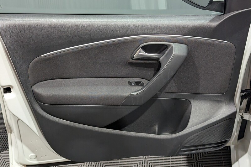 Volkswagen Polo 1.2 TSI BlueMotion Tech Match Hatchback 5dr Petrol Manual Euro 6 (s/s) (90 ps) - U246