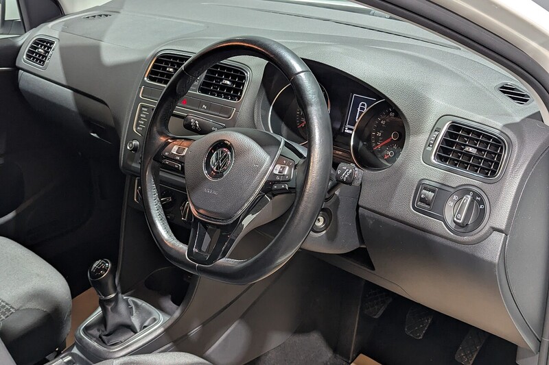 Volkswagen Polo 1.2 TSI BlueMotion Tech Match Hatchback 5dr Petrol Manual Euro 6 (s/s) (90 ps) - U246