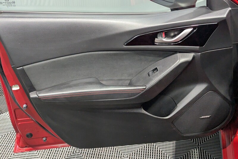 Mazda Mazda3 2.0 SKYACTIV-G Sport Black Hatchback 5dr Petrol Manual Euro 6 (s/s) (121 ps) - U260