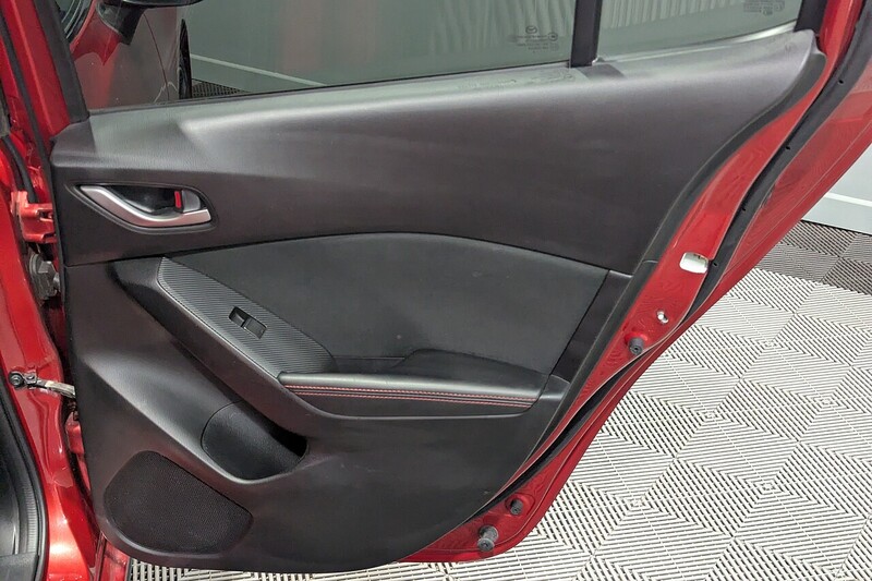 Mazda Mazda3 2.0 SKYACTIV-G Sport Black Hatchback 5dr Petrol Manual Euro 6 (s/s) (121 ps) - U260