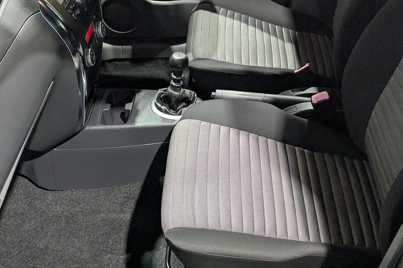 Suzuki SX4 2.0 DDiS SZ5 SUV 5dr Diesel Manual 4Grip Euro 5 (135 ps) - U268
