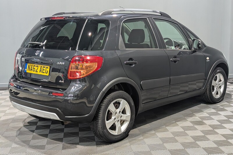 Suzuki SX4 2.0 DDiS SZ5 SUV 5dr Diesel Manual 4Grip Euro 5 (135 ps) - U268