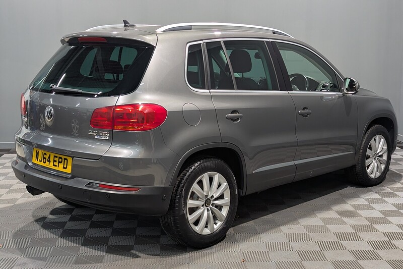 Volkswagen Tiguan 2.0 TDI BlueMotion Tech Match SUV 5dr Diesel Manual 2WD Euro 5 (s/s) (140 ps) - U269