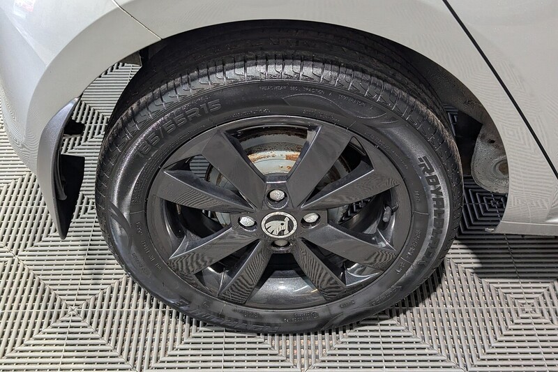 Skoda Citigo 1.0 MPI Colour Edition Hatchback 5dr Petrol Manual Euro 6 (60 ps) - U272