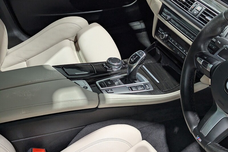 BMW 5 Series 3.0 530d M Sport Saloon 4dr Diesel Auto Euro 6 (s/s) (258 ps) - U277