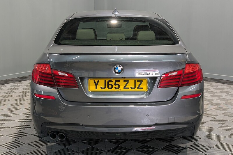 BMW 5 Series 3.0 530d M Sport Saloon 4dr Diesel Auto Euro 6 (s/s) (258 ps) - U277