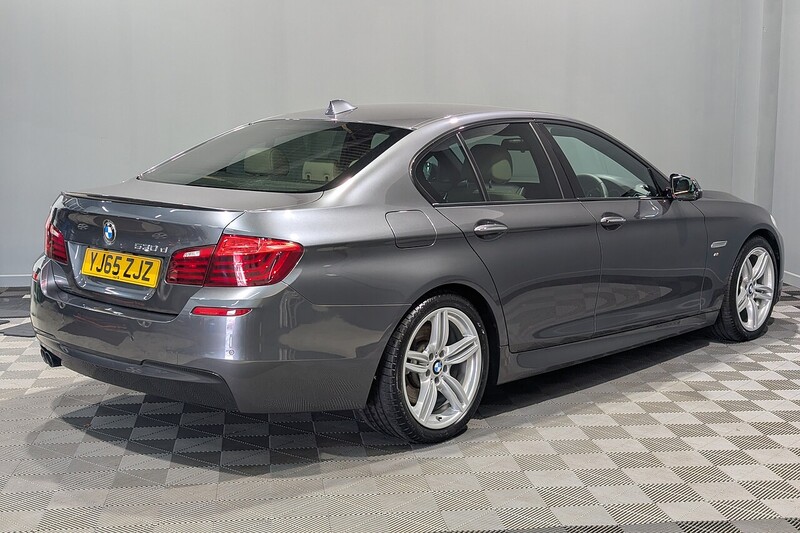 BMW 5 Series 3.0 530d M Sport Saloon 4dr Diesel Auto Euro 6 (s/s) (258 ps) - U277