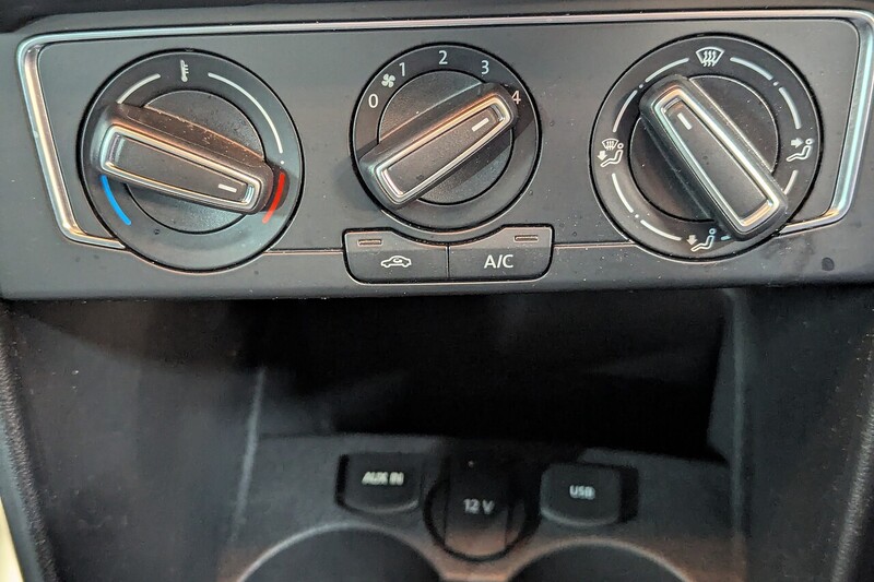 Volkswagen Polo 1.2 TSI BlueMotion Tech SE Hatchback 5dr Petrol Manual Euro 6 (s/s) (90 ps) - U279