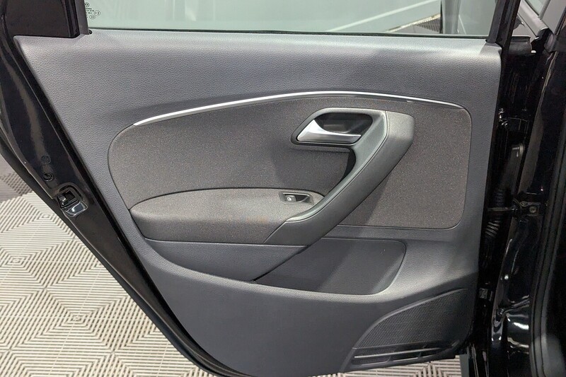 Volkswagen Polo 1.2 TSI BlueMotion Tech SE Hatchback 5dr Petrol Manual Euro 6 (s/s) (90 ps) - U279