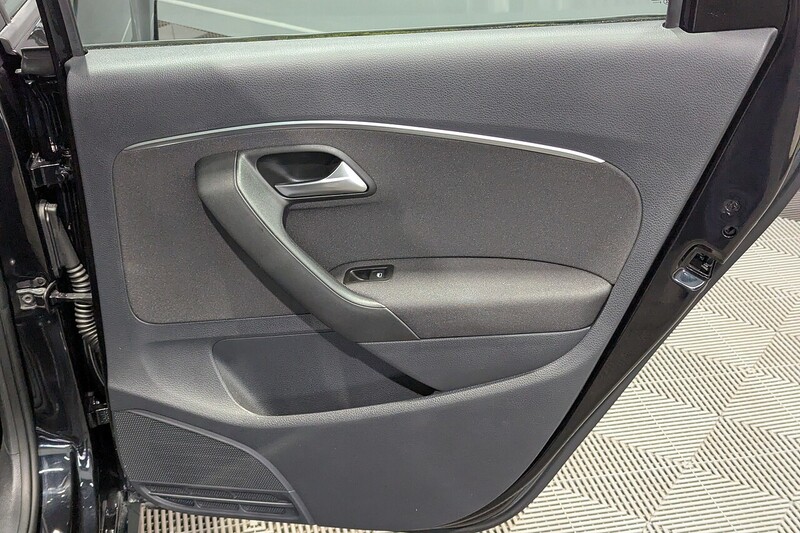 Volkswagen Polo 1.2 TSI BlueMotion Tech SE Hatchback 5dr Petrol Manual Euro 6 (s/s) (90 ps) - U279