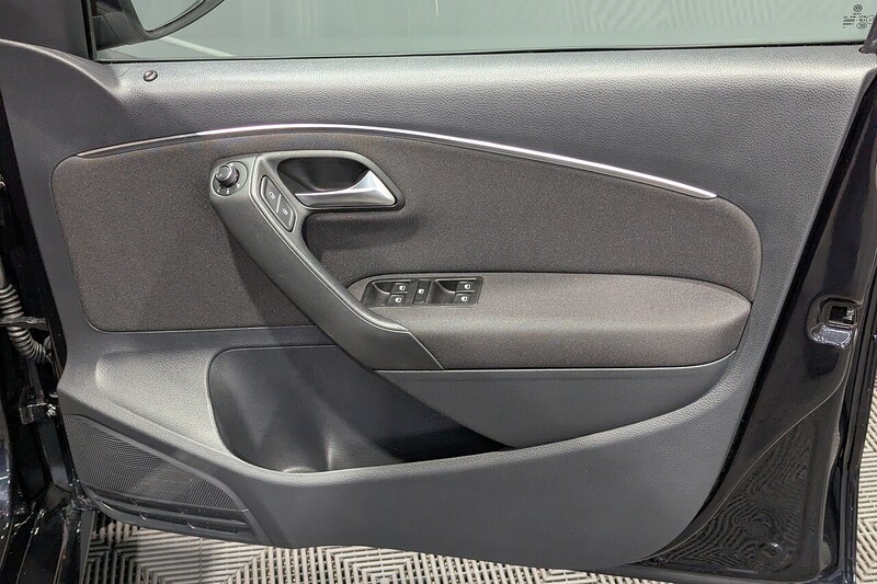 Volkswagen Polo 1.2 TSI BlueMotion Tech SE Hatchback 5dr Petrol Manual Euro 6 (s/s) (90 ps) - U279