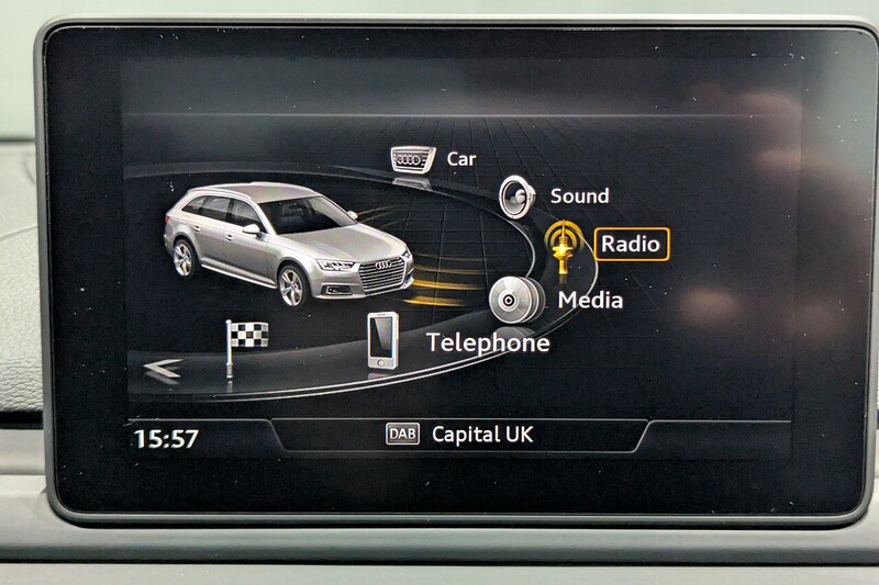 Audi A4 Avant 2.0 TDI S line Estate 5dr Diesel Manual Euro 6 (s/s) (190 ps) - U287