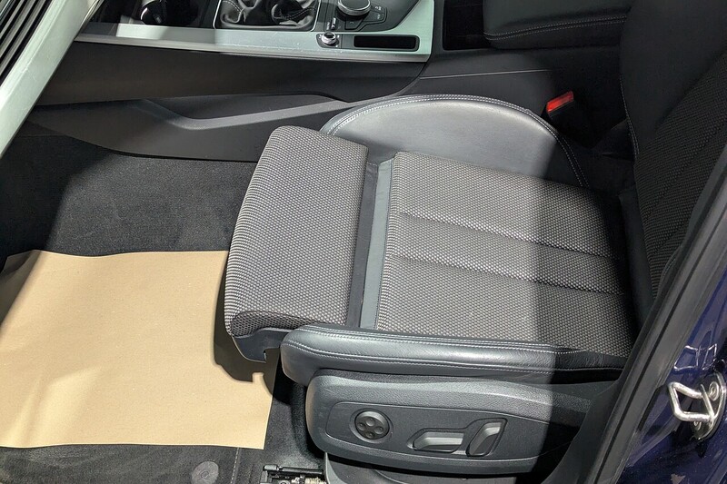 Audi A4 Avant 2.0 TDI S line Estate 5dr Diesel Manual Euro 6 (s/s) (190 ps) - U287
