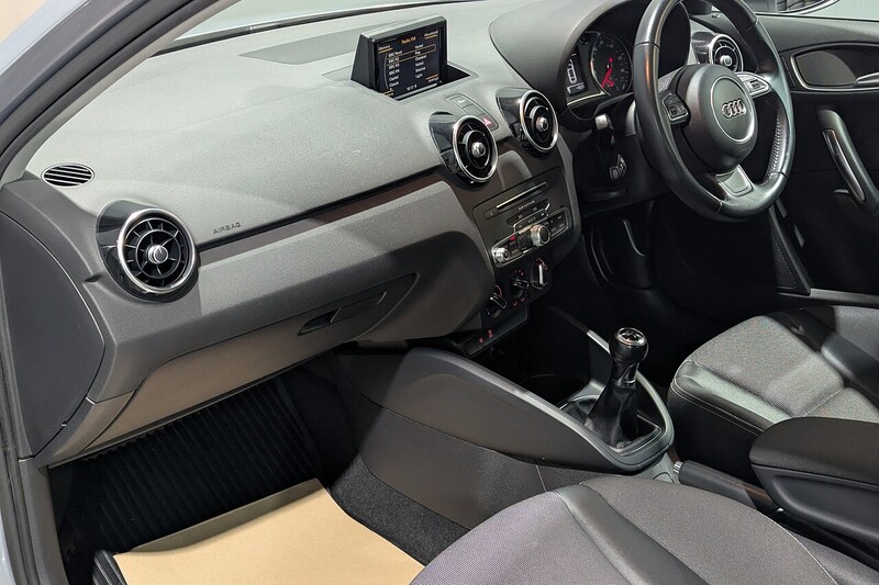 Audi A1 1.0 TFSI Sport Hatchback 3dr Petrol Manual Euro 6 (s/s) (95 ps) - U292