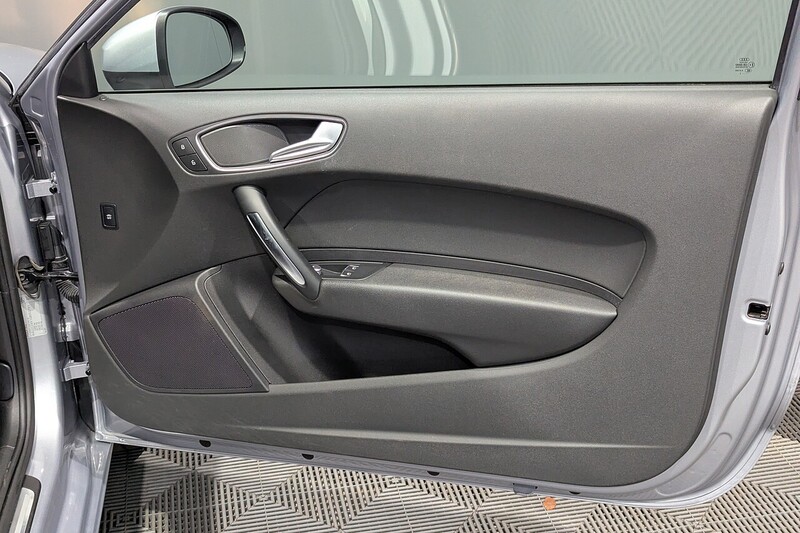 Audi A1 1.0 TFSI Sport Hatchback 3dr Petrol Manual Euro 6 (s/s) (95 ps) - U292