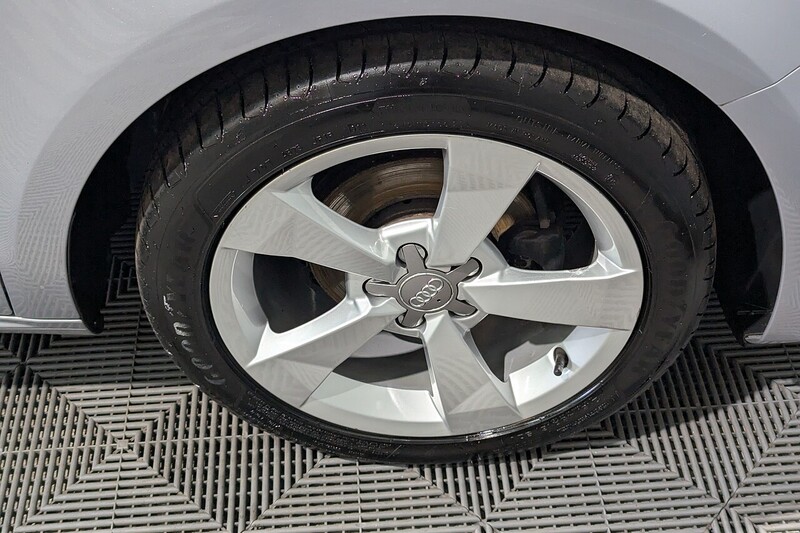 Audi A1 1.0 TFSI Sport Hatchback 3dr Petrol Manual Euro 6 (s/s) (95 ps) - U292