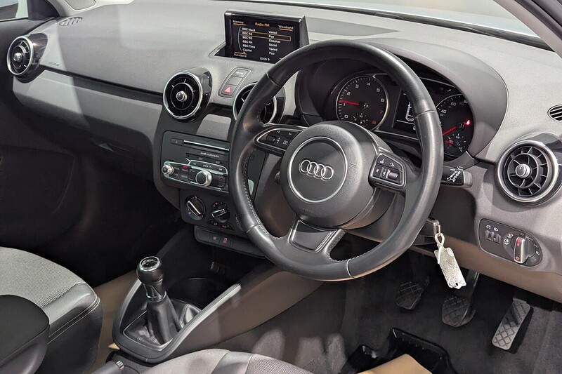 Audi A1 1.0 TFSI Sport Hatchback 3dr Petrol Manual Euro 6 (s/s) (95 ps) - U292