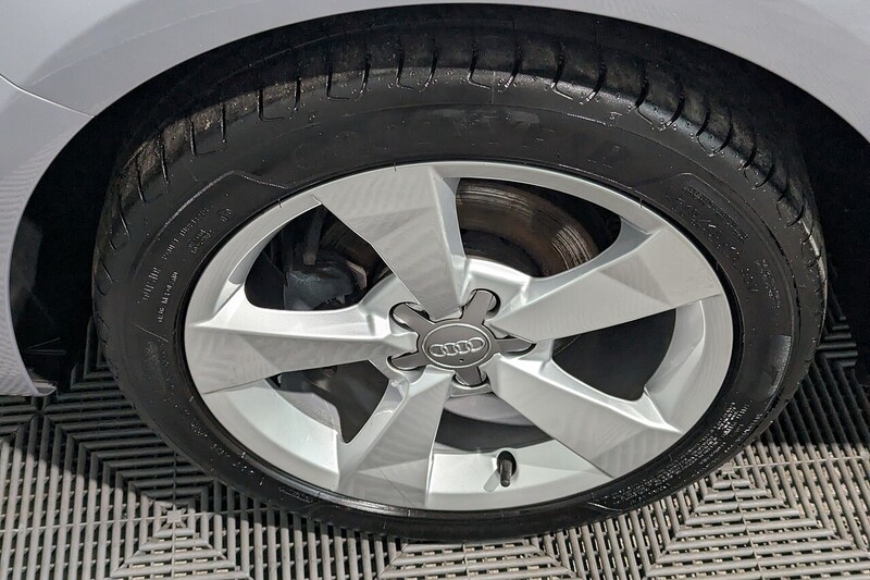Audi A1 1.0 TFSI Sport Hatchback 3dr Petrol Manual Euro 6 (s/s) (95 ps) - U292