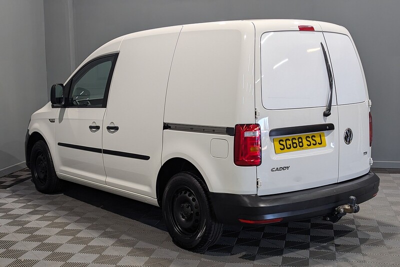 Volkswagen Caddy 2.0 TDI C20 Startline Panel Van 5dr Diesel Manual SWB Euro 6 (s/s) (102 ps) - U298