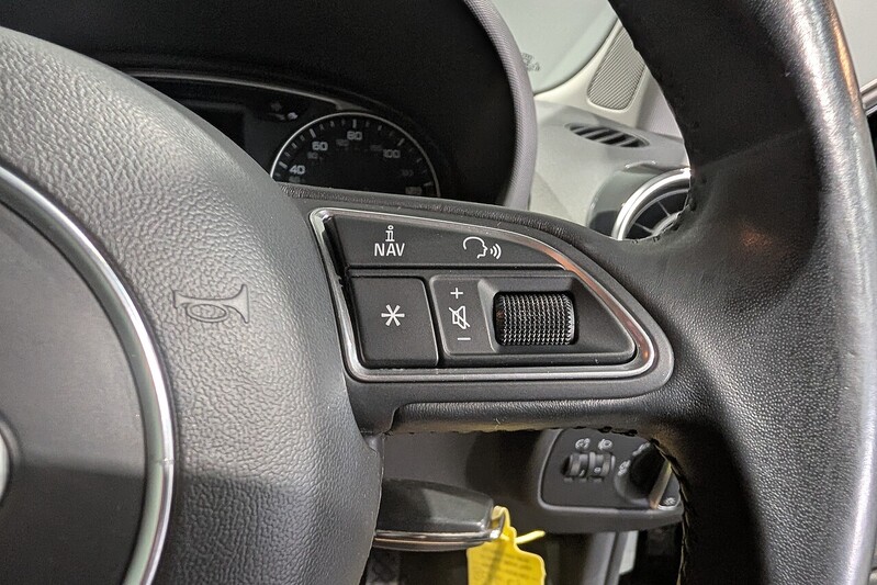 Audi A1 1.0 TFSI Sport Hatchback 3dr Petrol Manual Euro 6 (s/s) (95 ps) - U304