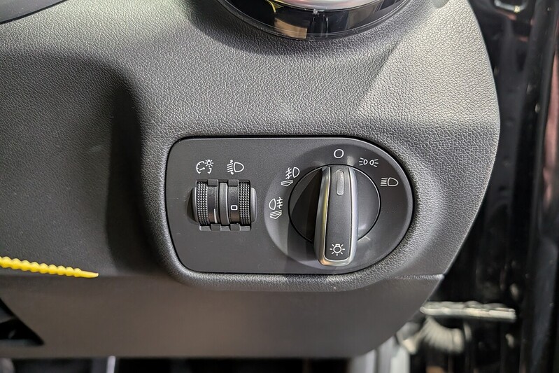 Audi A1 1.0 TFSI Sport Hatchback 3dr Petrol Manual Euro 6 (s/s) (95 ps) - U304