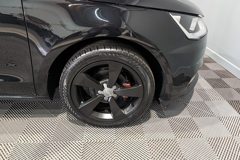 Audi A1 1.0 TFSI Sport Hatchback 3dr Petrol Manual Euro 6 (s/s) (95 ps) - U304