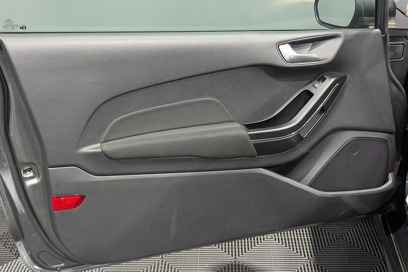 Ford Fiesta 1.0T EcoBoost ST-Line Hatchback 3dr Petrol Manual Euro 6 (s/s) (125 ps) - U305