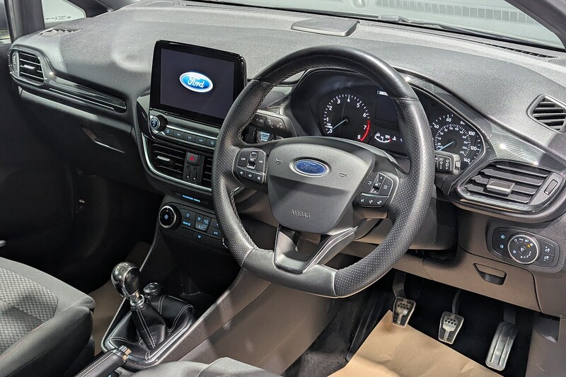 Ford Fiesta 1.0T EcoBoost ST-Line Hatchback 3dr Petrol Manual Euro 6 (s/s) (125 ps) - U305