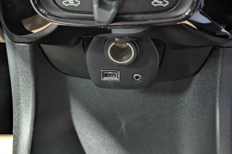 Toyota AYGO 1.0 VVT-i x-cite Hatchback 5dr Petrol Manual Euro 5 Euro 5 (68 ps) - U306